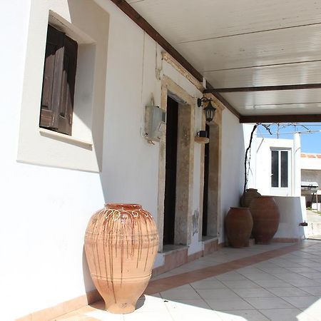 La Villa Di Zazopetra Menetaí Exterior foto